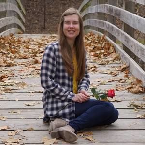 Meet your Posher, Emilie